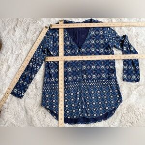 Lucky long sleeve blouse